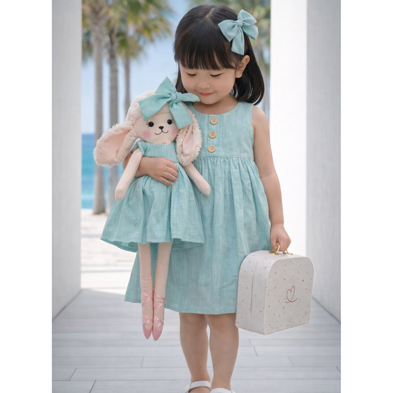 Kit Boneca Dona Ovelha Liso Verde + Petit Case