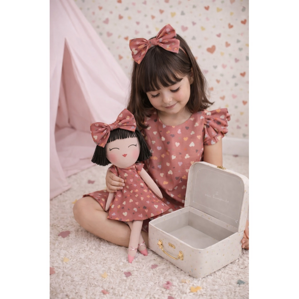 Kit Boneca Kika Corações + Petit Case