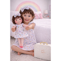 Kit Boneca Nelinha Arco-Íris + Petit Case