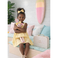 Kit Boneca Coelhinha Chloe Liso Amarelo + Petit Case