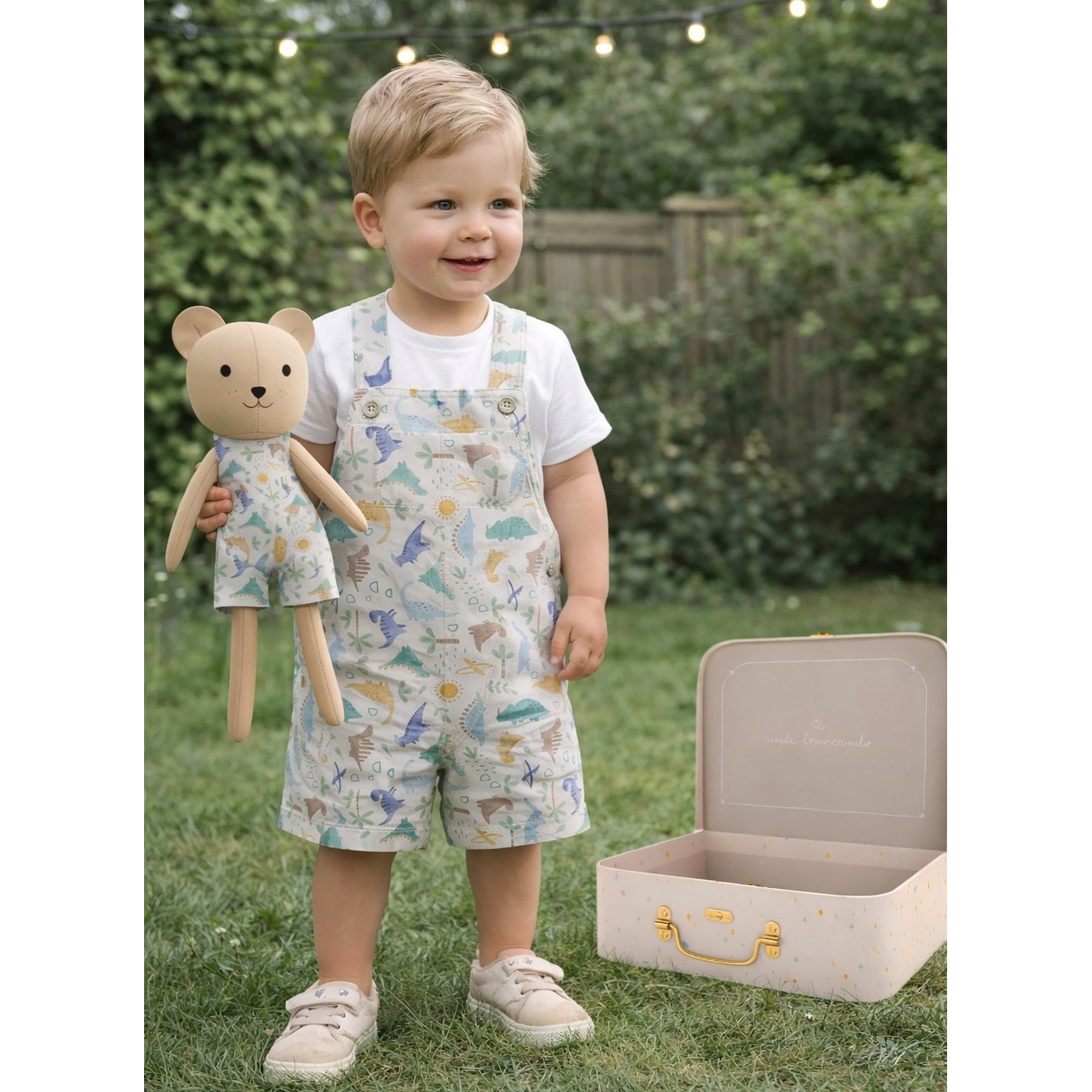 Kit Boneco Urso Dinos + Petit Case