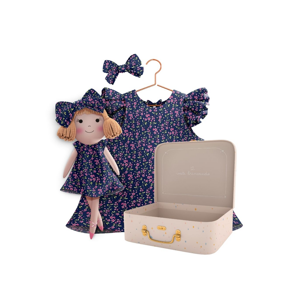 Kit Boneca Nina Florzinha + Petit Case