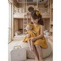 Kit Boneca Ursinha Mel Liso Mostarda+ Petit Case