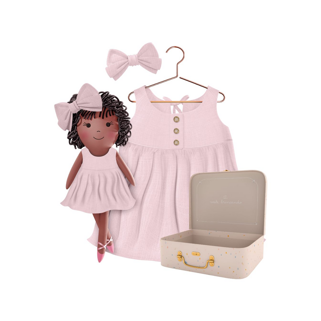 Kit Boneca Bella Liso Rosa + Petit Case